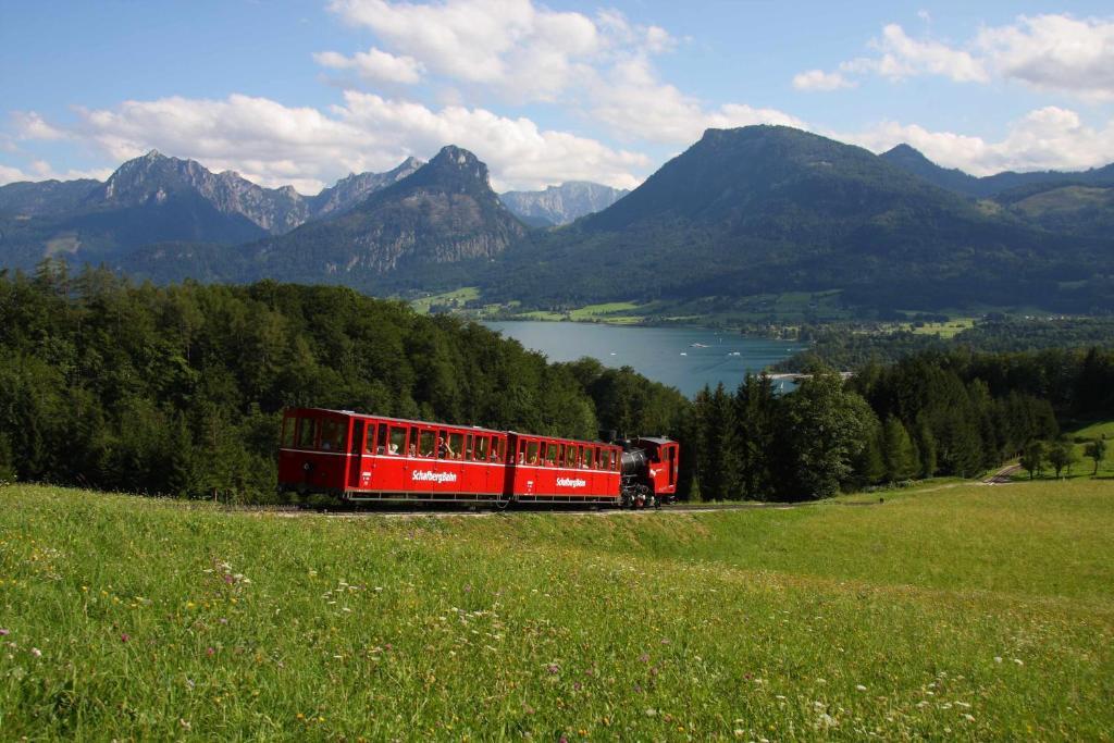 Aberseeblick Pension Ellmauer Sankt Wolfgang im Salzkammergut Bagian luar foto
