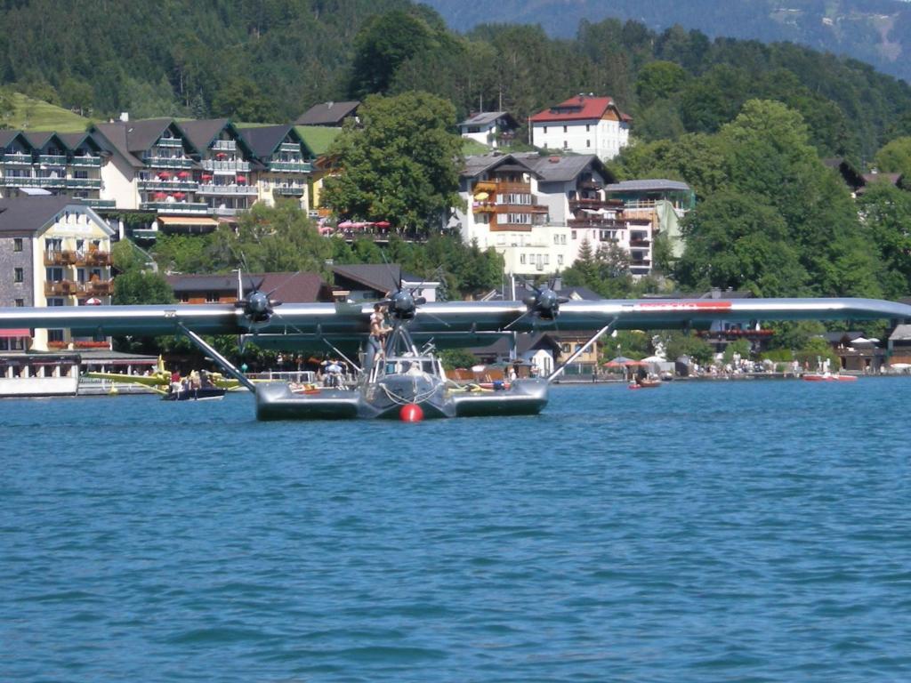 Aberseeblick Pension Ellmauer Sankt Wolfgang im Salzkammergut Bagian luar foto